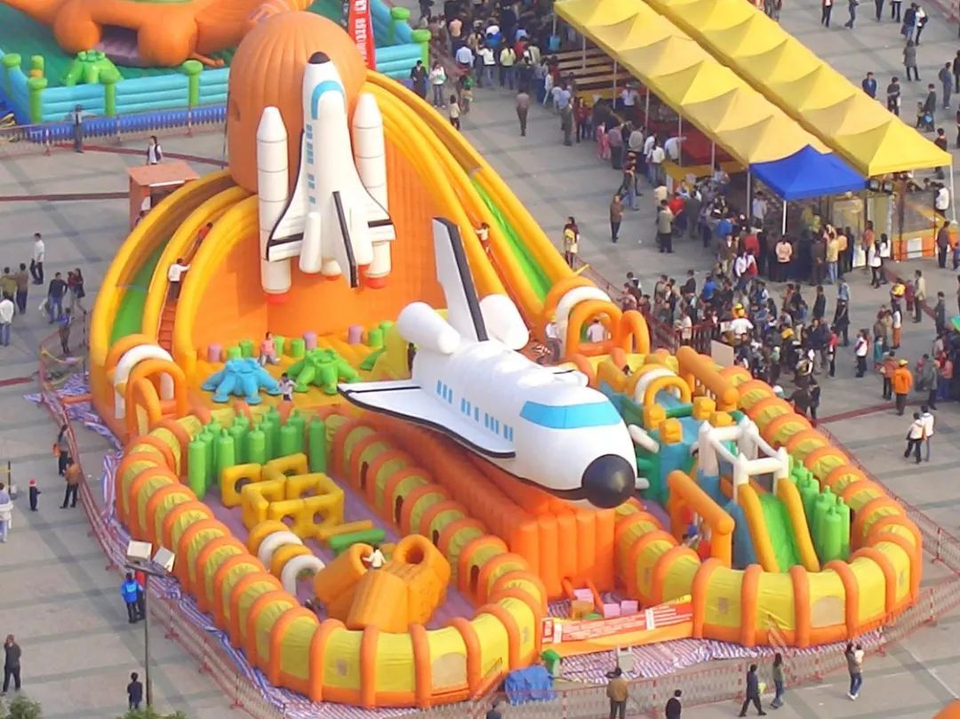 Durable PVC Coated Polyester Fabric for Bouncy Castle Inflatable Games