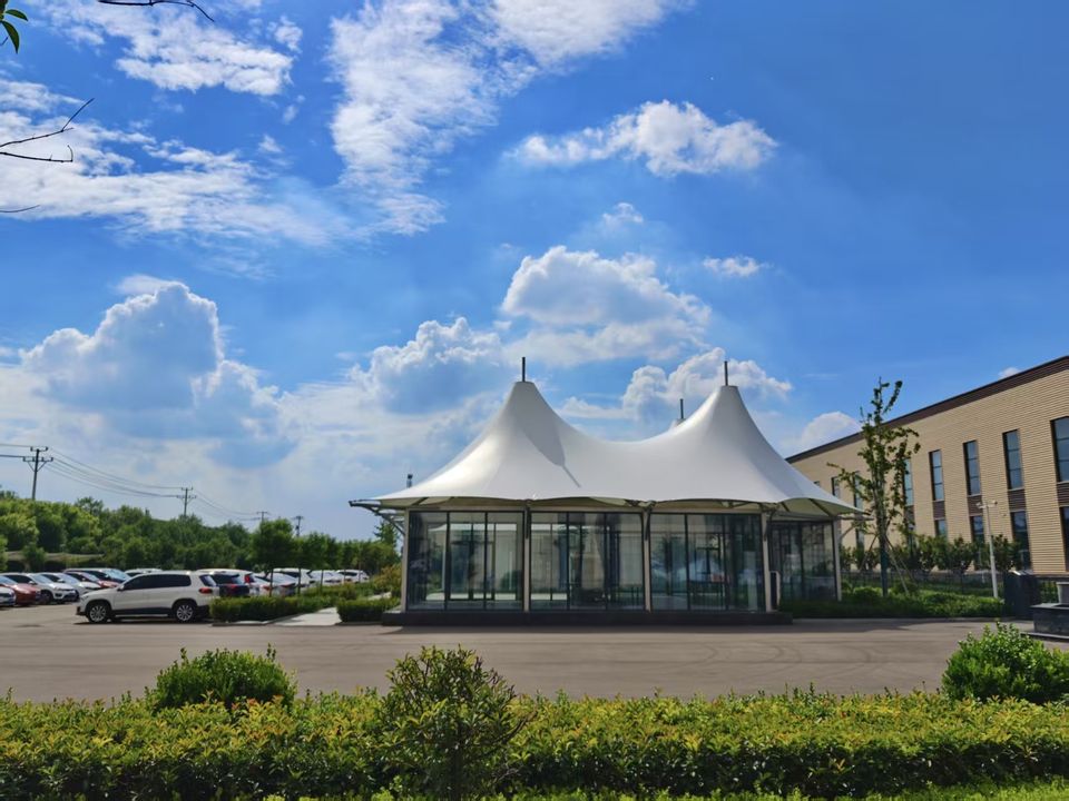 M6212BD PMMA Tensile Membrane Structure Material for Canopy Tent Shelter Fabric
