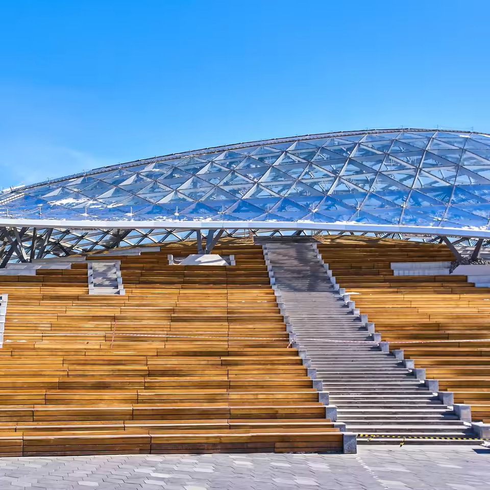 ETFE-300 Semiconductor Film ETFE Transparent Fire Proof Greenhouse Film Tensile Structure