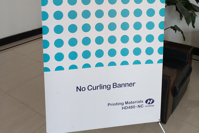 What is the principle of PVC Flex Banner?